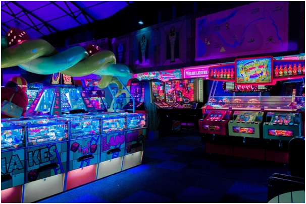 Arcade games history and types